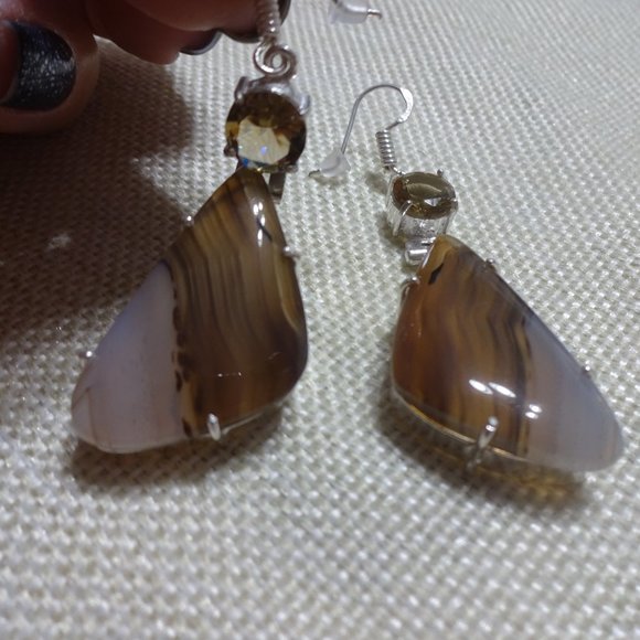 Beautiful "MONTANA AGATE & CARAMEL TOPAZ" Handmade Sterling Dangle Earrings 418B - Picture 2 of 3
